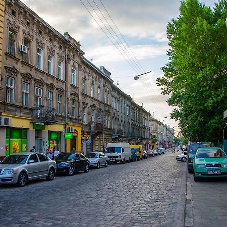Guest House At Kulisha 12 Lviv Exterior photo